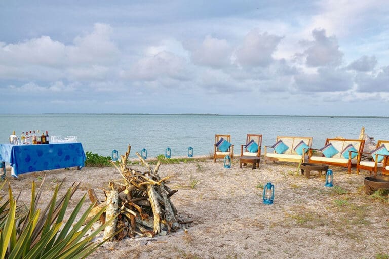 Manda bay boma drinks