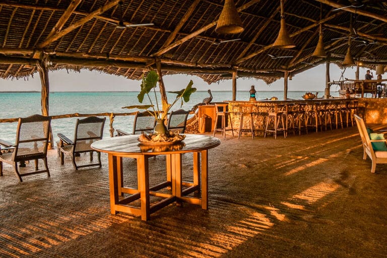Manda bay dining