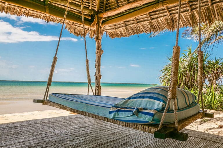 Manda bay siesta