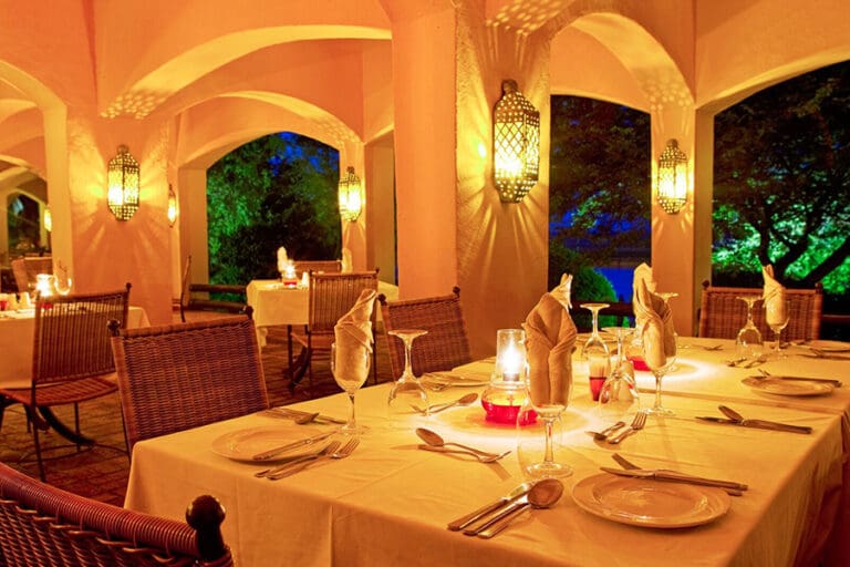 ChobeGameLodge Dining Supper