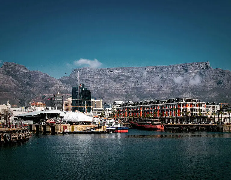 Cape Town V and A waterfront matthias mullie 9MUGYaENbHM unsplash