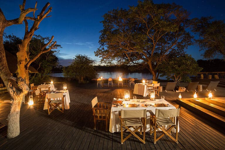 ChitwaChitwaGameLodge Dining Supper