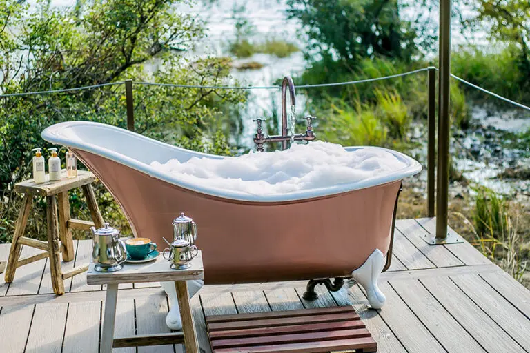 Old Drift Lodge outdoor bath