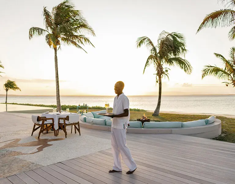 TimeTide Miavana Madagascar Sundowner Restaurant