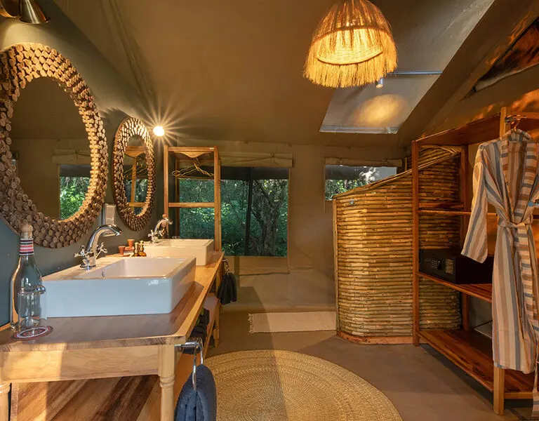 Rekero Camp Tent Bathroom Interior