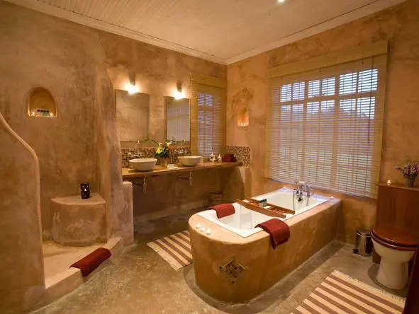Sabyinyo bath