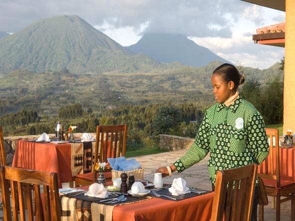 Sabyinyo dining view