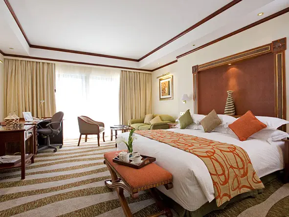 Kigali Serena Hotel room4