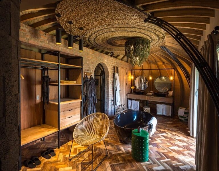Bisate Lodge Forest Villas Bathroom