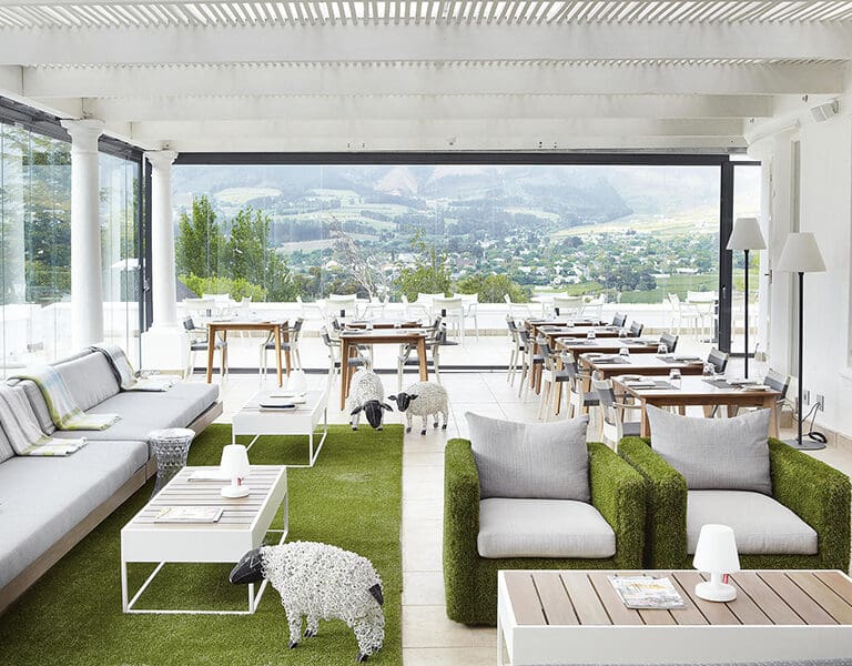 Mont Rochelle Hotel Miko terrace
