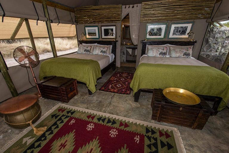 Edit meno a kwena tented camp bedroom