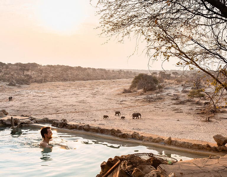 Bots Meno a Kwena Swimming Pool 3