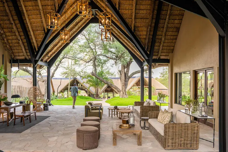 Thornybush Game Lodge Reception