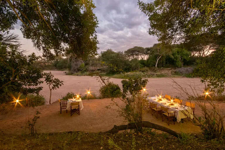 Jongomero Dinner setup in the early evening