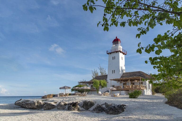 Fanjove Island Lighthouse restaurant setting