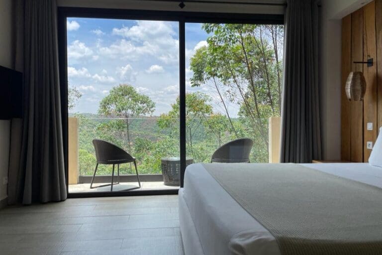 Mantadia lodge 10
