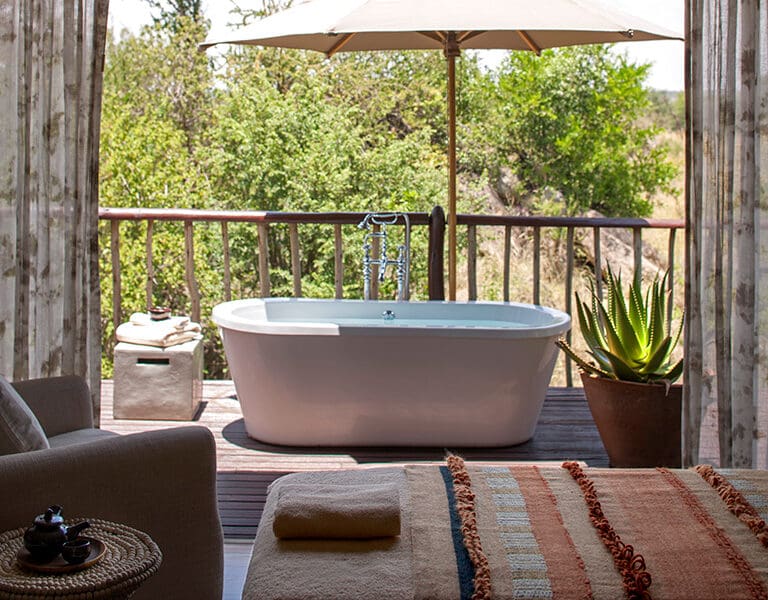 Four Seasons Safari Lodge Serengeti spa SBT 087