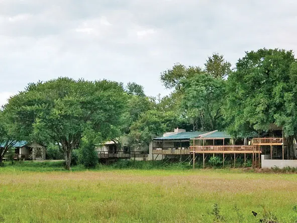 Nottens Bush Camp ext