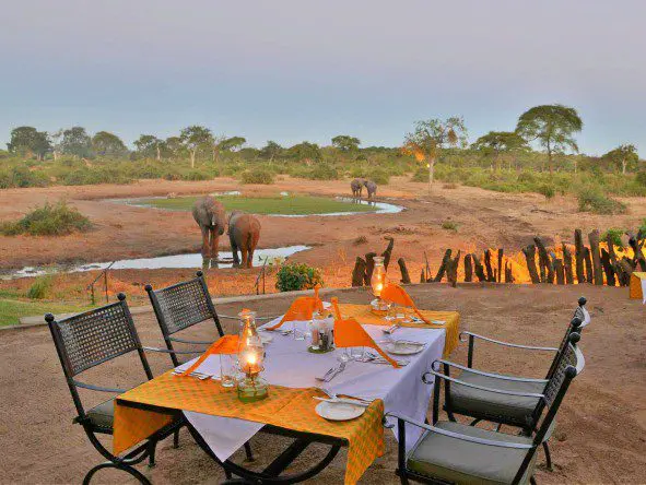 1 elephantValley Commen area 12