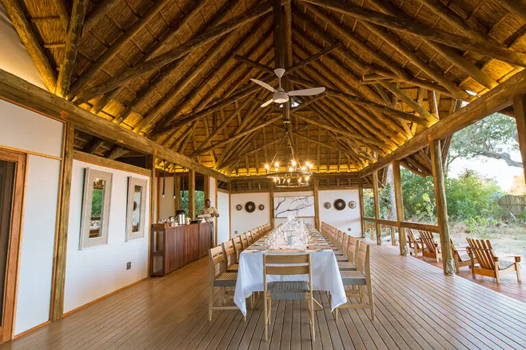 SplashCamp Dining DeckPatio