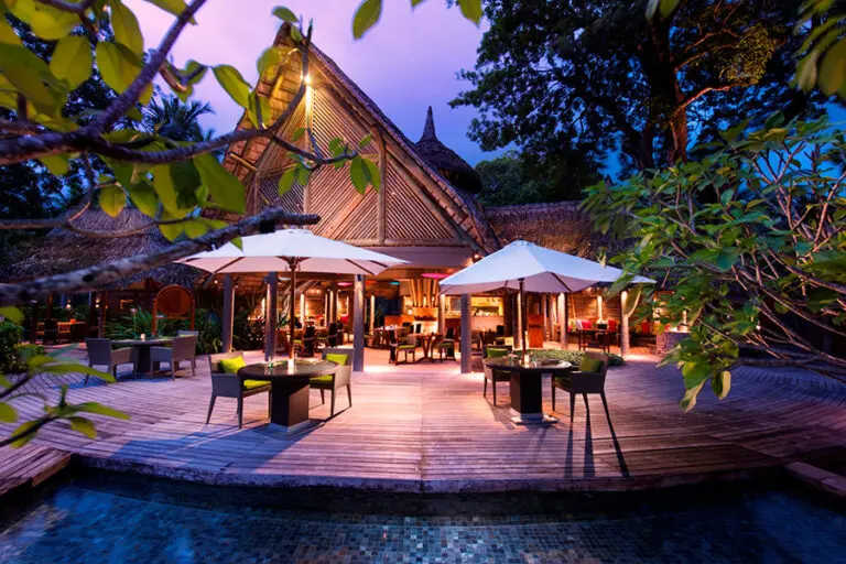 Constance Ephelia Resort restaurant adam eve scaled 1