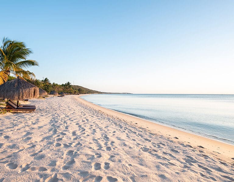 Anantara Bazaruto Island Resort Exterior View Beach Sunset