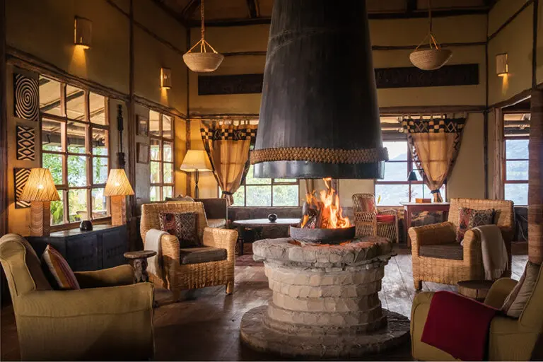 3 Virunga Lodge LoungeAH1I0815 HDR