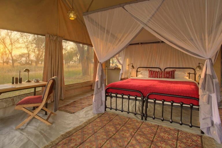 Kimdono tent guest bed
