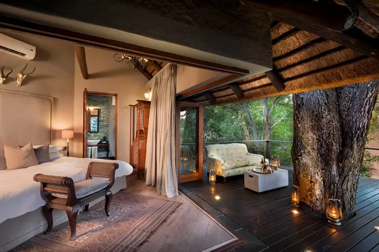 NgalaSafariLodge Exterior FamilyRoom
