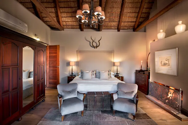 NgalaSafariLodge UpperLevelBedroom FamilyRoom