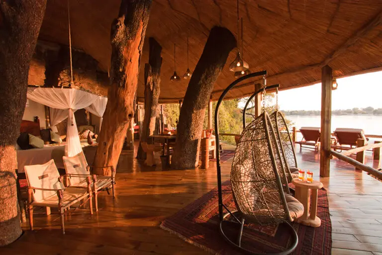 TongabeziLodge UpperLevelBedroom Sunset