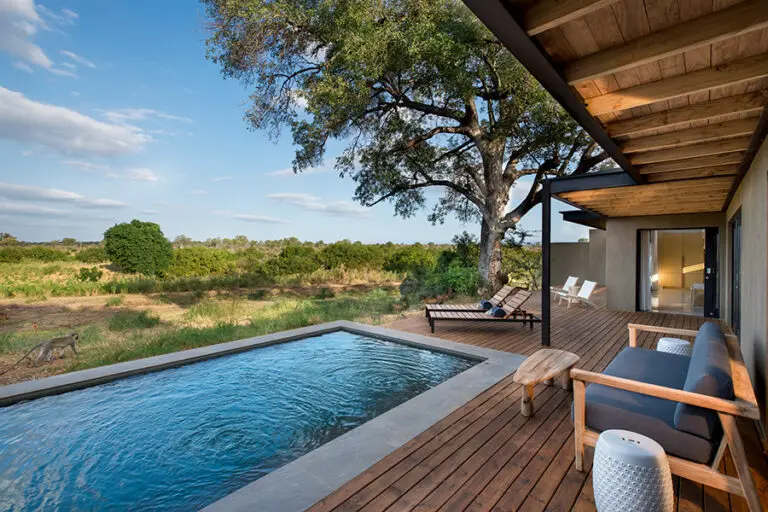 Lion Sands River Lodge 3 Two Bedroom River Suite Pool Deck Area