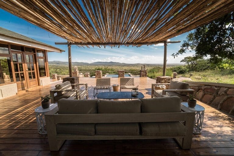 Tassa Lodge Pergola overlooking the Serengeti 1
