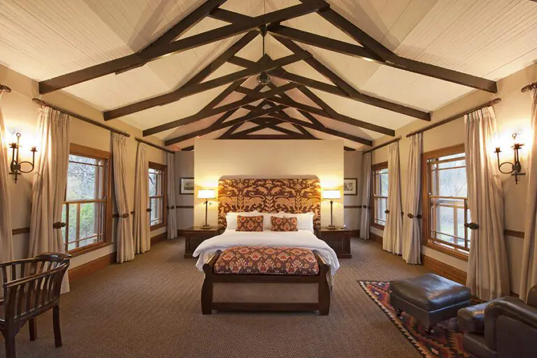 Baines explorer suites2