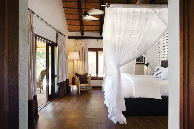 LondoloziTreeCamp UpperLevelBedroom LuxuryRoom