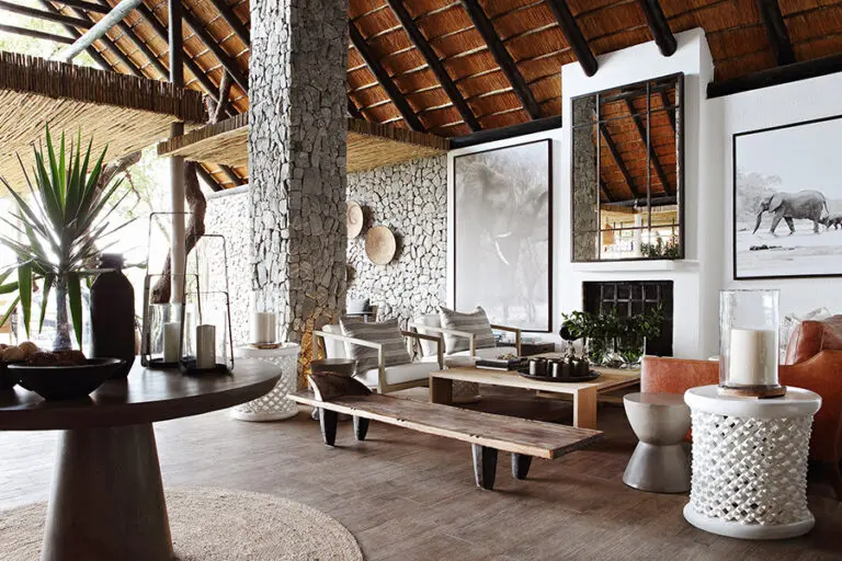 LondoloziPrivateGraniteSuites Entrance GuestArea
