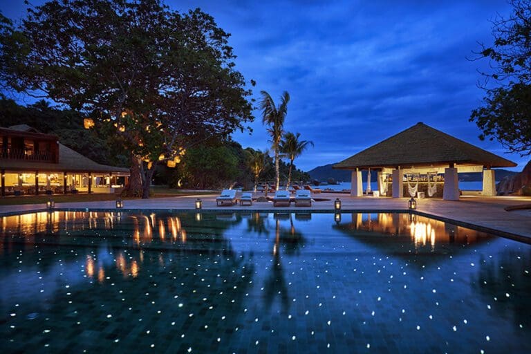Six Senses Main swimming pool night