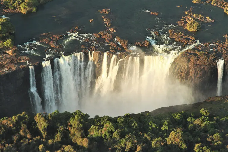 Thorntree River Lodge Mosi Oa Tunya National Park Zambia 18