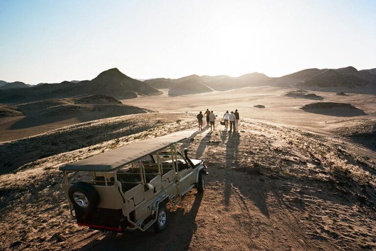 27hoanib valley activities sundowners91