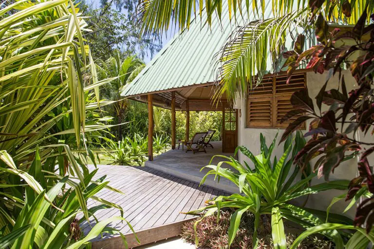 Denis Private Island Rooms Beach Cottage Exterior scaled 1