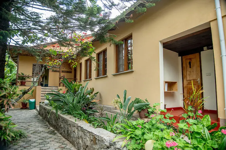 Meru View Lodge3