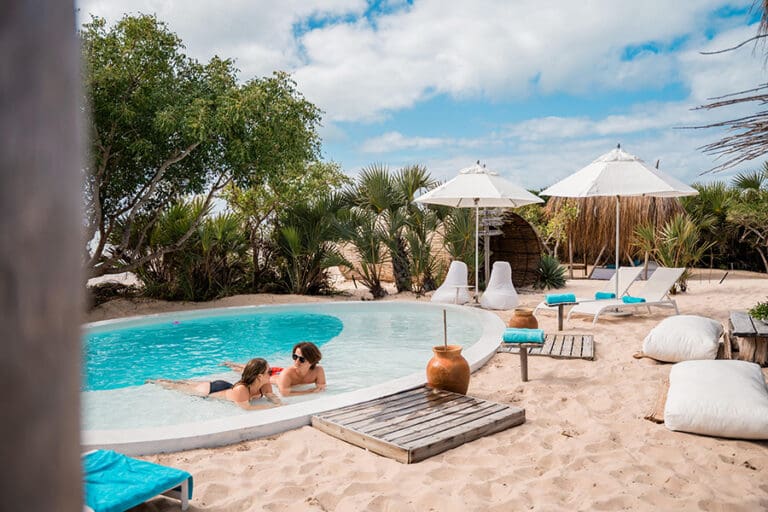 Azura benguerra peri peri beach club 12