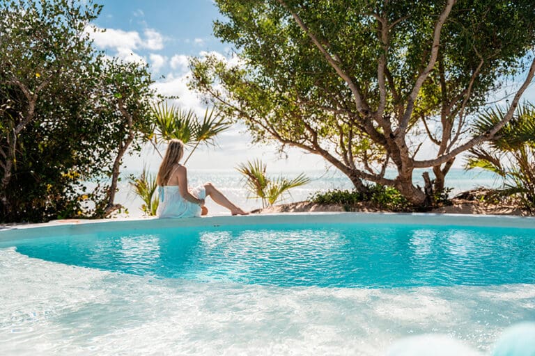 Azura benguerra peri peri beach club 13