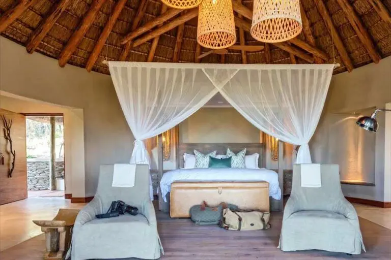 Dulini River Lodge suite interior