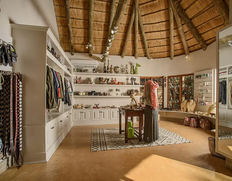 Savanna Private Game Lodge Sabi Sands Kruger Savanna Curio shop