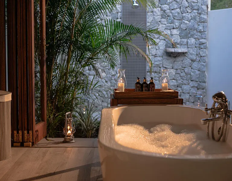 Savanna Private Game Lodge Sabi Sands Kruger Savanna Executive suite bathrooms 7