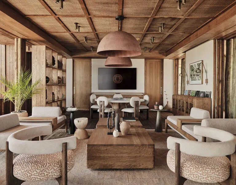 Baines Lodge an AK Sanctuary Explorer Lounge