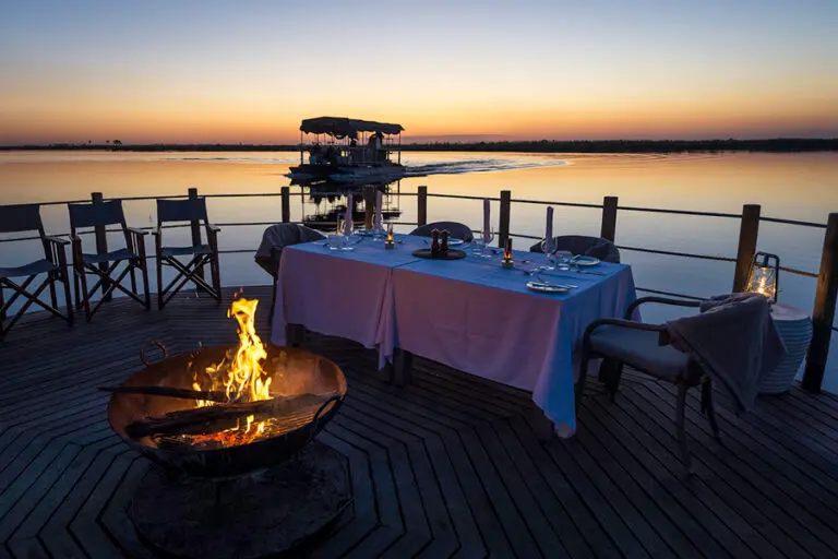 DumaTauCamp Dining BomaCampFire