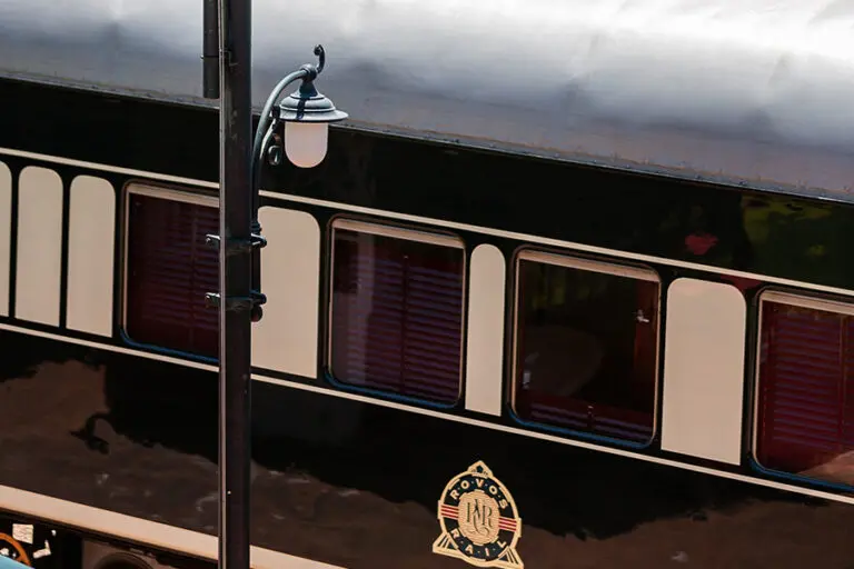 Rovos Rail CoachFlag HRes