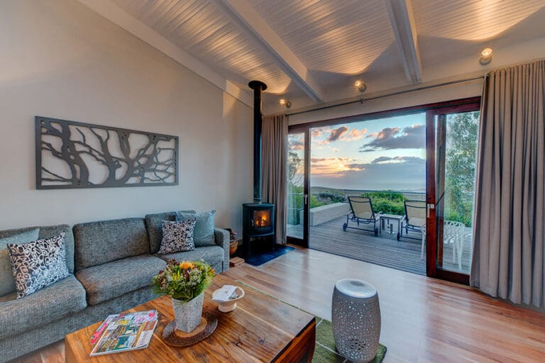 Web grootbos accommodation forest suite lux lounge 032